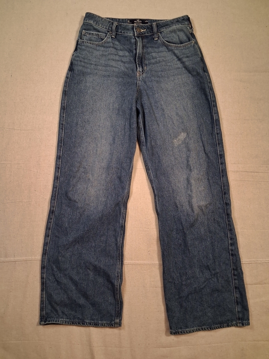 Hollister Denim - Hollister Ultra High-Rise Baggy Jeans Women's Size 8R (Waist 29R)